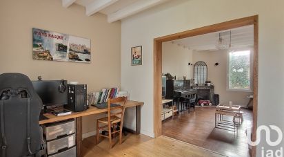 Maison 5 pièces de 135 m² à Lugos (33830)