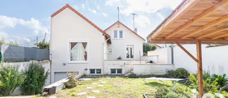 Maison traditionnelle 6 pièces de 120 m² à Viry-Châtillon (91170)