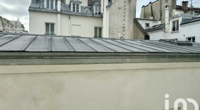 Appartement 3 pièces de 55 m² à Paris (75007)