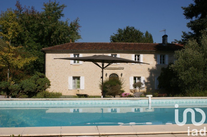 Vente Propriété / Demeure 231m² 5 Pièces à Pessac (33600) - Iad France