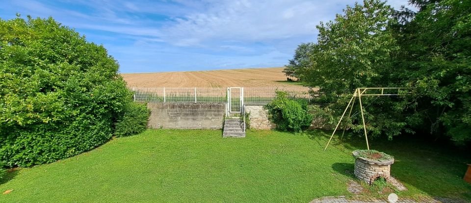 Country house 7 rooms of 136 m² in Venizy (89210)