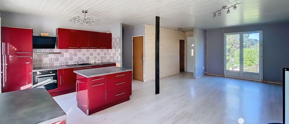 Maison 6 pièces de 123 m² à La Bachellerie (24210)