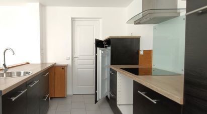 House 4 rooms of 85 m² in Verdun-sur-Garonne (82600)