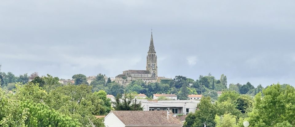 Appartement 2 pièces de 38 m² à Bassens (33530)