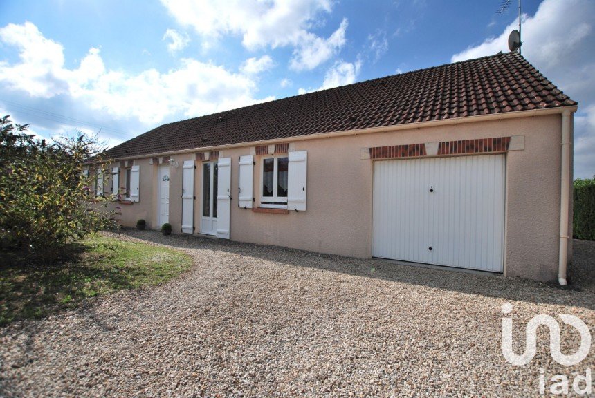 Pavillon 6 pièces de 108 m² à Ousson-sur-Loire (45250)