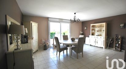 Pavillon 6 pièces de 108 m² à Ousson-sur-Loire (45250)