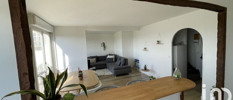 Duplex 4 rooms of 78 m² in Le Mée-sur-Seine (77350)