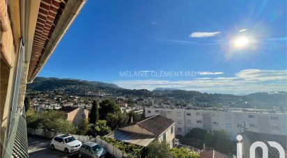 Apartment 3 rooms of 61 m² in Ollioules (83190)