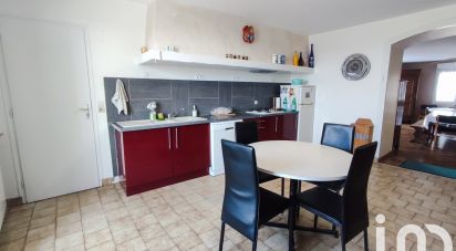 Town house 6 rooms of 166 m² in Aulnay (17470)