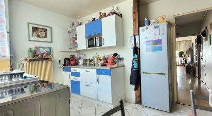 Apartment 3 rooms of 76 m² in Beauvais (60000)