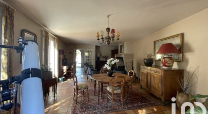 Traditional house 5 rooms of 130 m² in Puilboreau (17138)