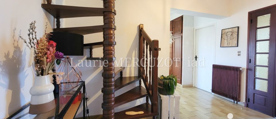 Traditional house 7 rooms of 175 m² in Perpignan (66100)