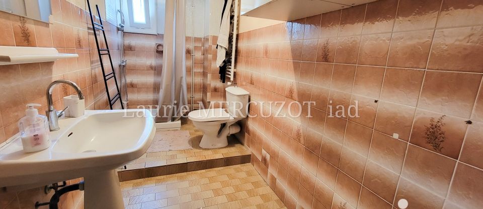 Traditional house 7 rooms of 175 m² in Perpignan (66100)