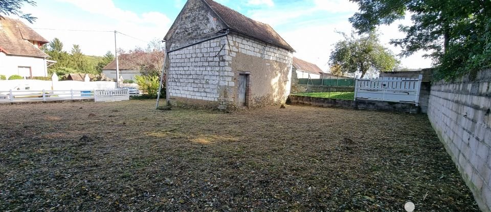 Barn conversion 1 room of 42 m² in Vallery (89150)