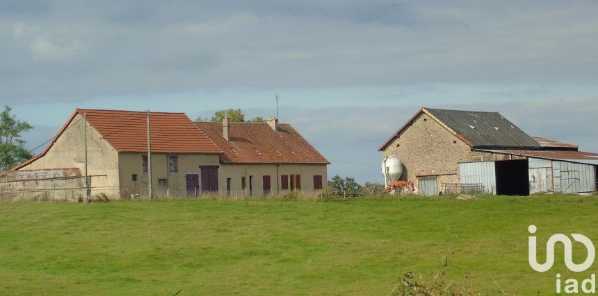 Maison de campagne 6 pièces de 121 m² à Les Guerreaux (71160)