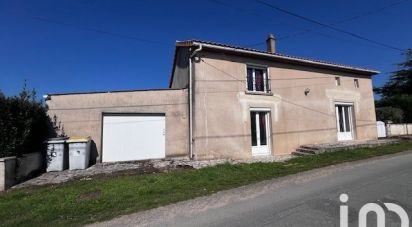 Village house 4 rooms of 110 m² in Amailloux (79350)