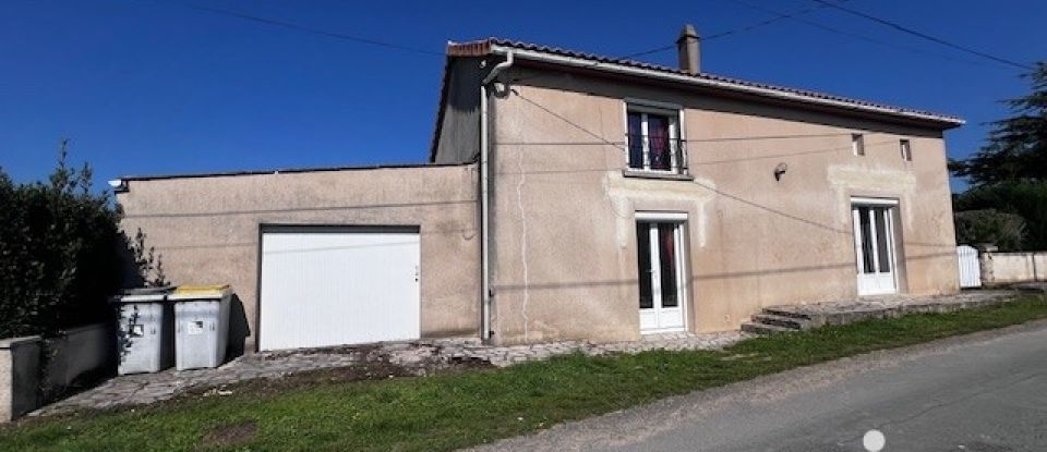 Maison de village 4 pièces de 110 m² à Amailloux (79350)