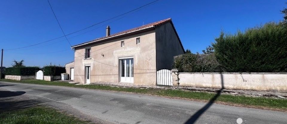 Maison de village 4 pièces de 110 m² à Amailloux (79350)