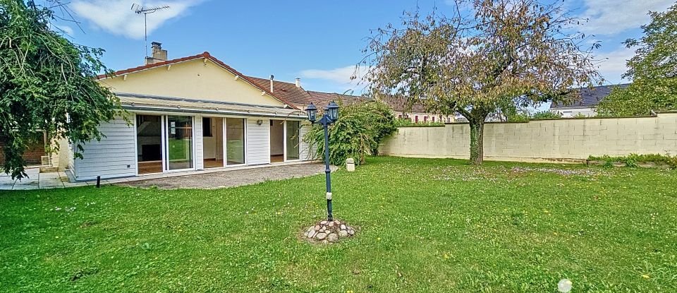 Maison 5 pièces de 95 m² à Mareuil-lès-Meaux (77100)