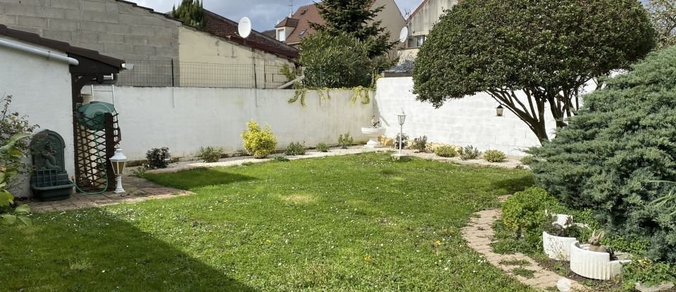 Maison traditionnelle 5 pièces de 162 m² à Villepinte (93420)