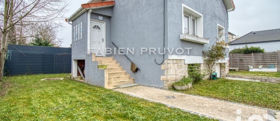 House 6 rooms of 117 m² in Herblay-sur-Seine (95220)