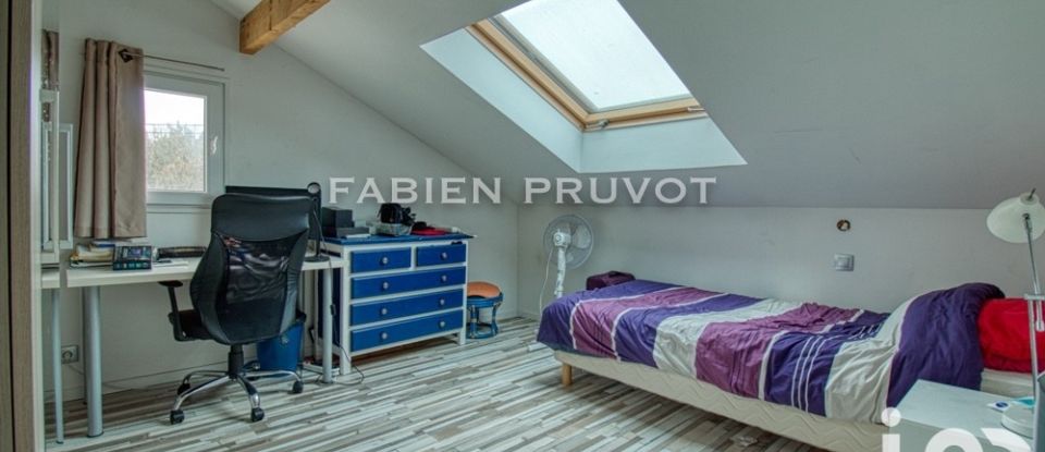 House 6 rooms of 117 m² in Herblay-sur-Seine (95220)