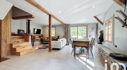 Maison 6 pièces de 158 m² à Samoëns (74340)