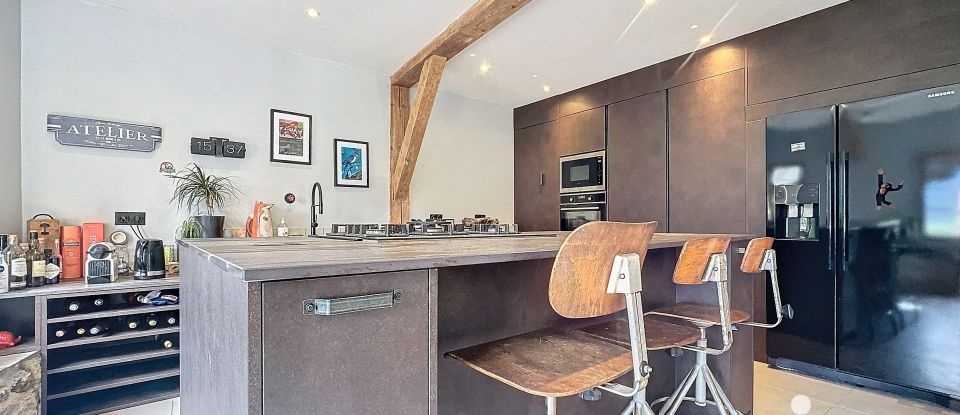 Maison 6 pièces de 158 m² à Samoëns (74340)