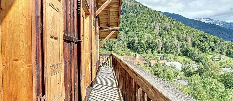 Maison 6 pièces de 158 m² à Samoëns (74340)