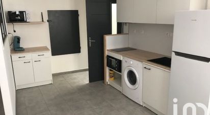 Appartement 2 pièces de 42 m² à Nîmes (30000)