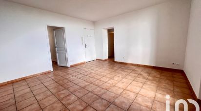 Appartement 4 pièces de 65 m² à Seillons-Source-d'Argens (83470)