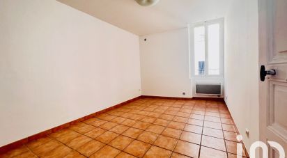 Appartement 4 pièces de 65 m² à Seillons-Source-d'Argens (83470)