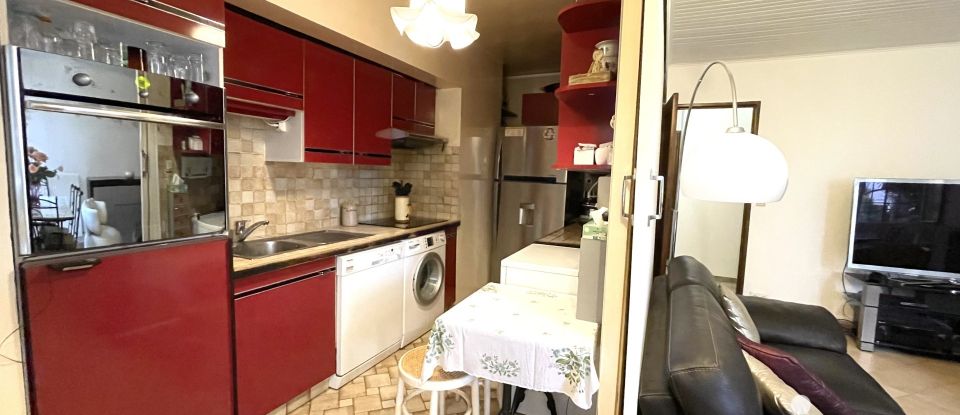 Appartement 4 pièces de 82 m² à Corbeil-Essonnes (91100)