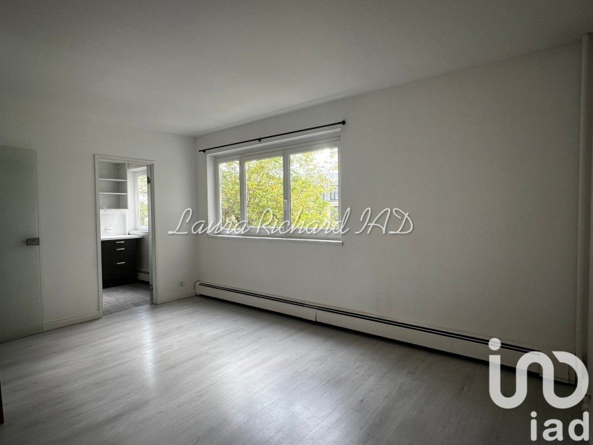 Studio 1 pièce de 32 m² à Puteaux (92800)