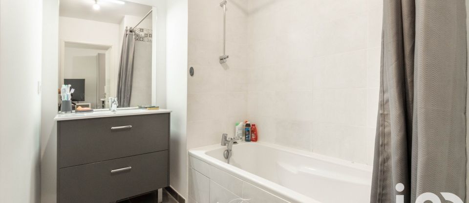 Appartement 2 pièces de 46 m² à Versailles (78000)