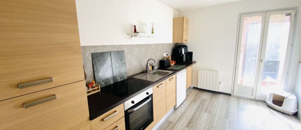 Appartement 4 pièces de 83 m² à Perros-Guirec (22700)