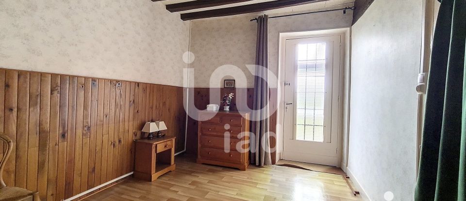 Country house 3 rooms of 82 m² in Merry-Sec (89560)