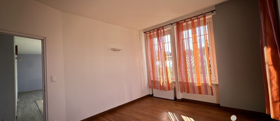 Apartment 3 rooms of 69 m² in Saint-Dié-des-Vosges (88100)