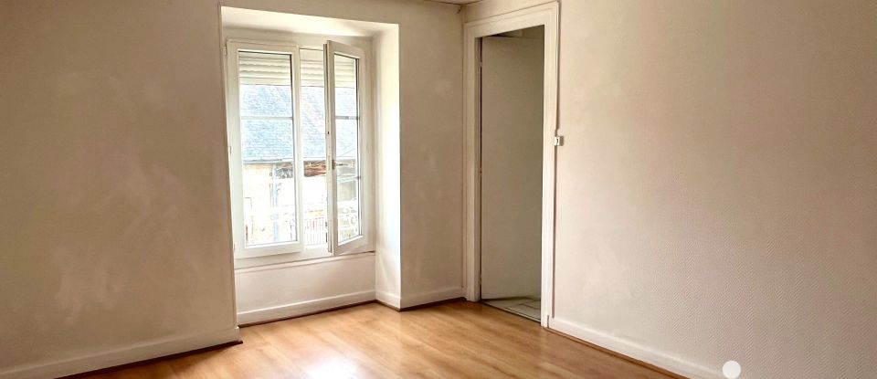 Duplex 5 pièces de 82 m² à Épernon (28230)