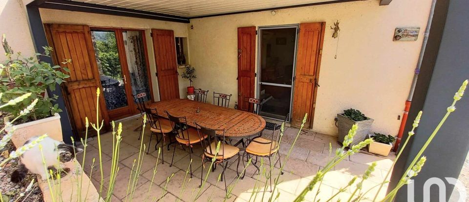 Maison 4 pièces de 121 m² à Montfroc (26560)