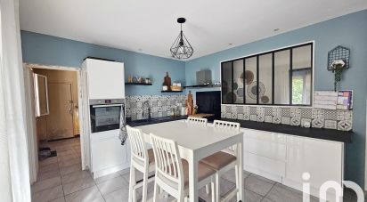 Maison 5 pièces de 121 m² à Saint-Benoît-sur-Loire (45730)