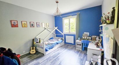 Maison 5 pièces de 121 m² à Saint-Benoît-sur-Loire (45730)