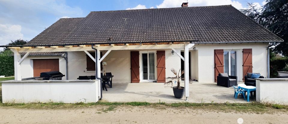 Maison 5 pièces de 121 m² à Saint-Benoît-sur-Loire (45730)