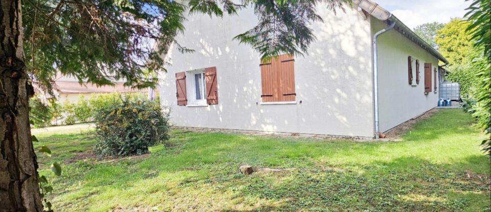 Maison 5 pièces de 121 m² à Saint-Benoît-sur-Loire (45730)