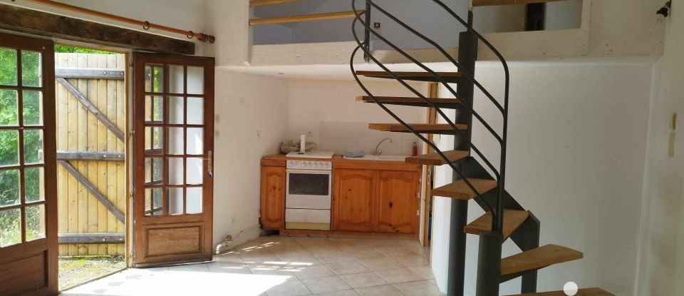 House 5 rooms of 121 m² in Saint-Vigor-des-Mézerets (14770)