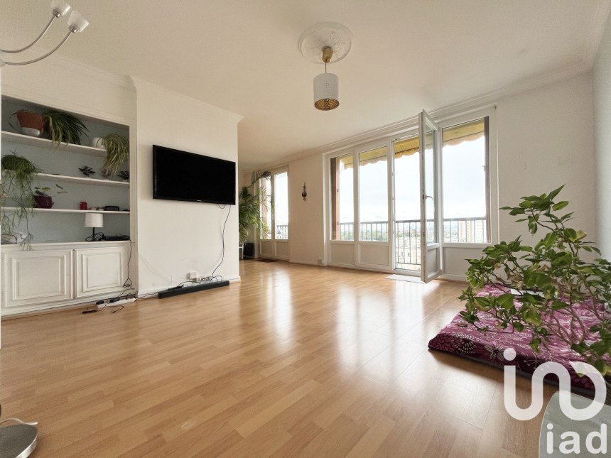 Apartment 3 rooms of 70 m² in Épinay-sur-Seine (93800)