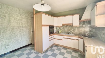 Maison 4 pièces de 90 m² à Montrond-les-Bains (42210)