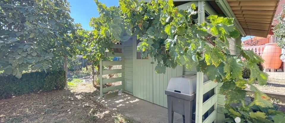 Maison traditionnelle 4 pièces de 104 m² à Saint-Geniès-de-Fontedit (34480)