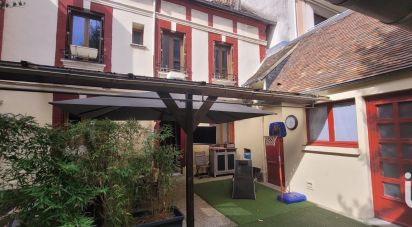 Maison 10 pièces de 190 m² à Évreux (27000)