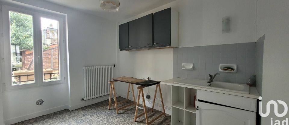 Maison 10 pièces de 190 m² à Évreux (27000)